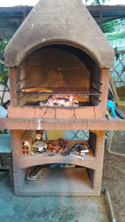 Appartamento con giardino privato Santo Stefano al Mare Esterno foto