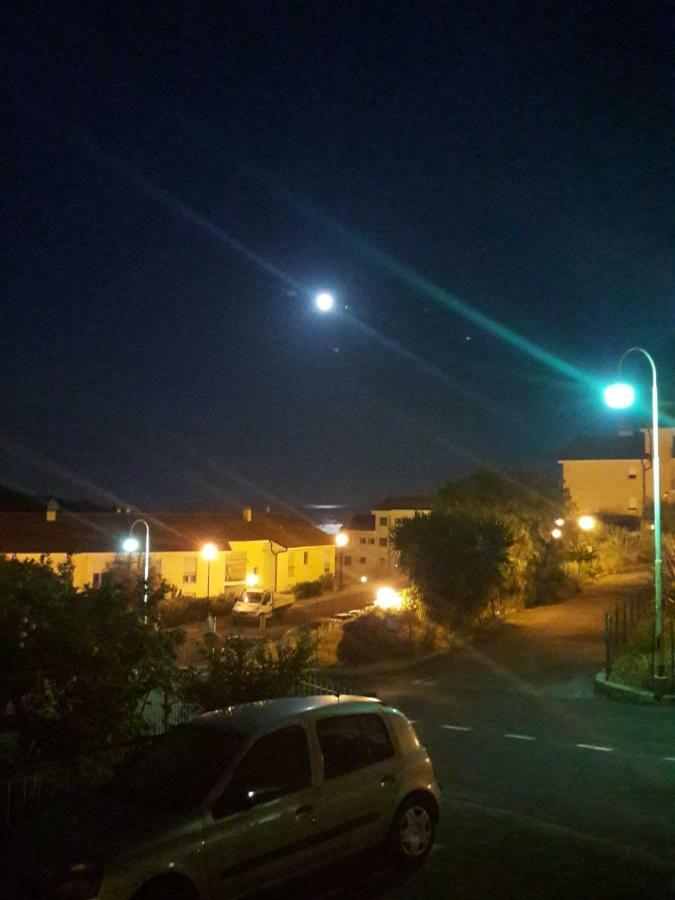 Appartamento con giardino privato Santo Stefano al Mare Esterno foto